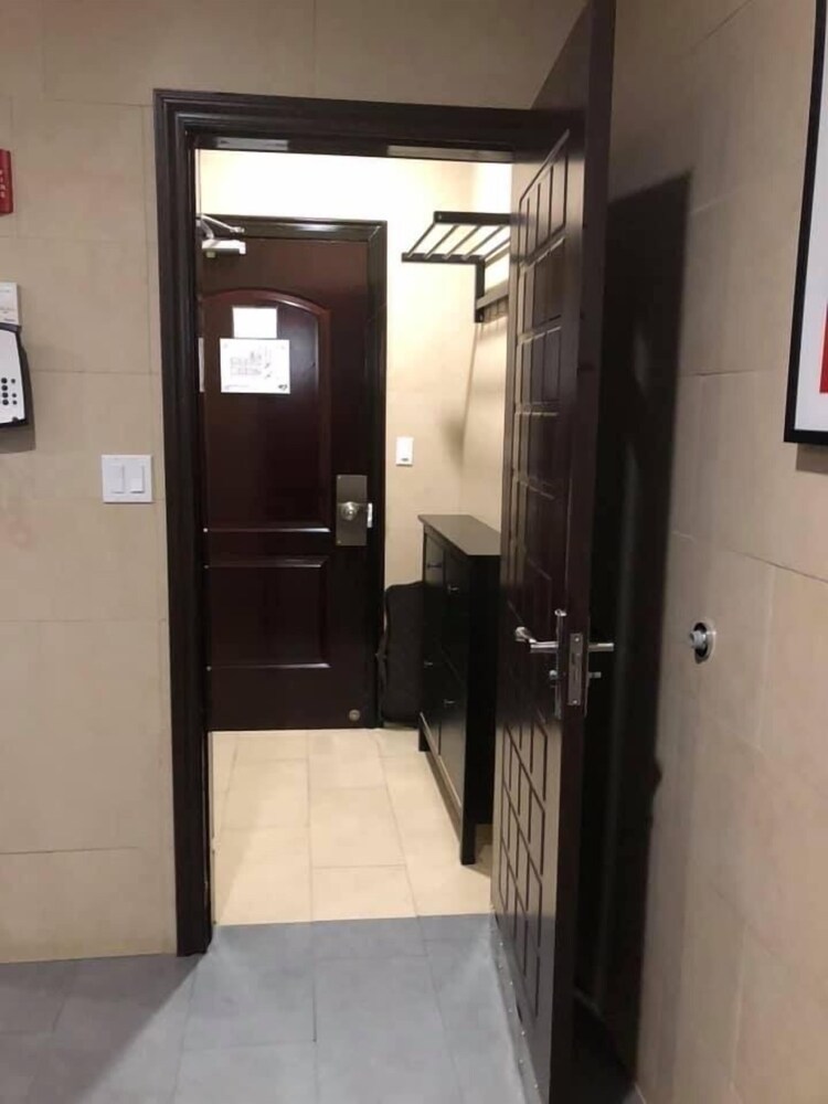 Luxury First Hotel — Unknown City — photo 3