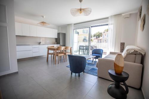 Les Terrasses De Forville by Connexion in Cannes, France