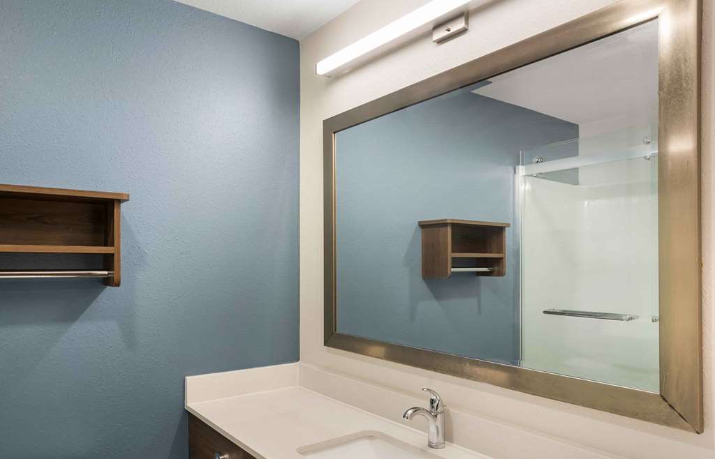 Extended Stay America Suites Philadelphia Plymouth Meeting West - photo 37