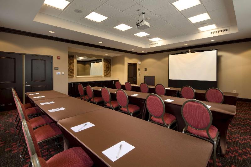 Hampton Inn Lewiston Auburn - photo 10