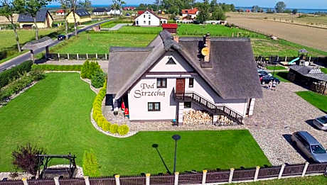 Pod Strzechą - carbon neutral hotel in Darlowo