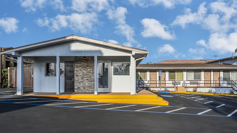 Sea Rock Inn Long Beach - photo 30