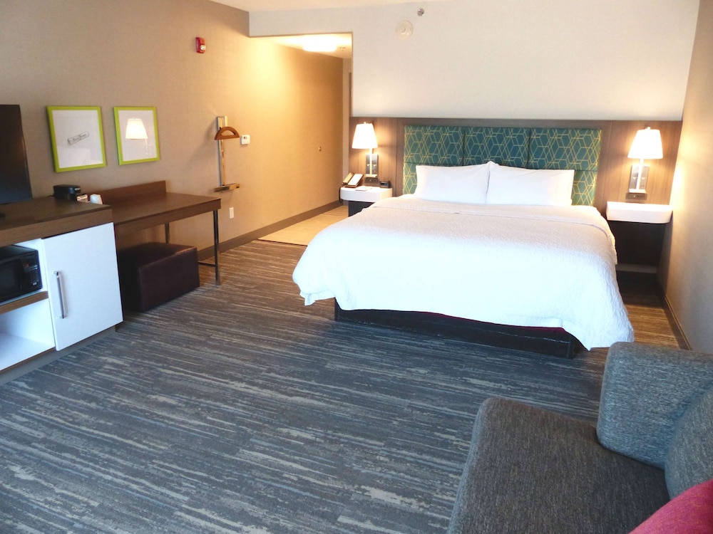 Hampton Inn Paramus - photo 6