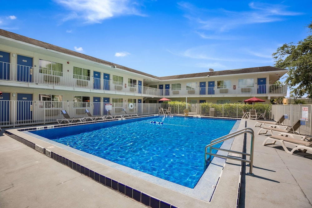 Motel 6 Kissimmee FL Orlando - photo 43