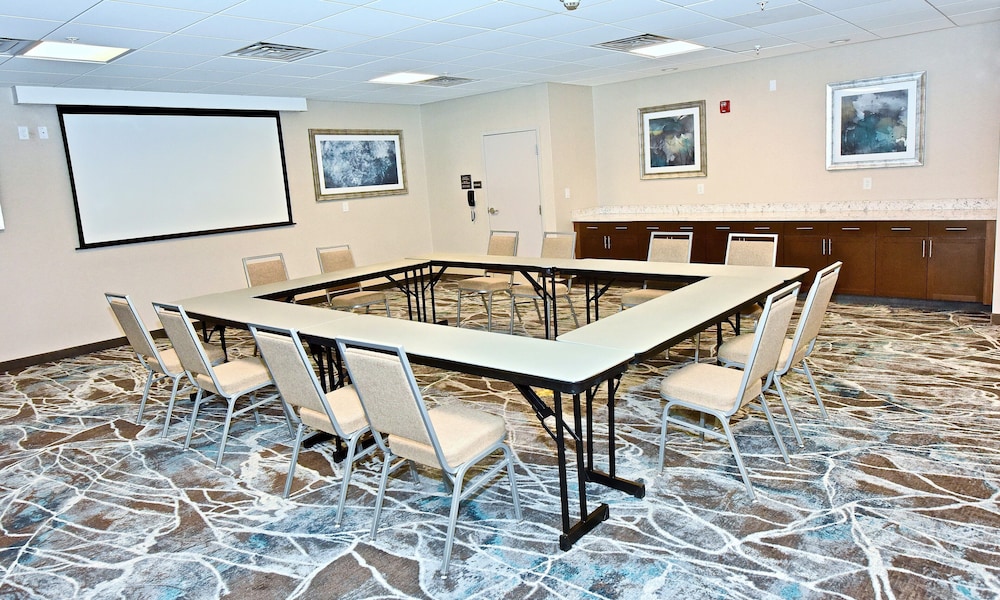 Hampton Inn Kirksville - photo 56