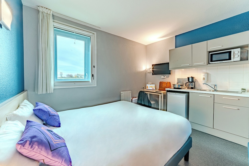 Montempô Apparthôtel Paris Vélizy in Velizy-Villacoublay, France