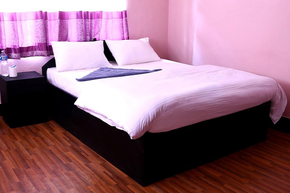 Mitra garden Inn - last minute hotel in Kathmandu