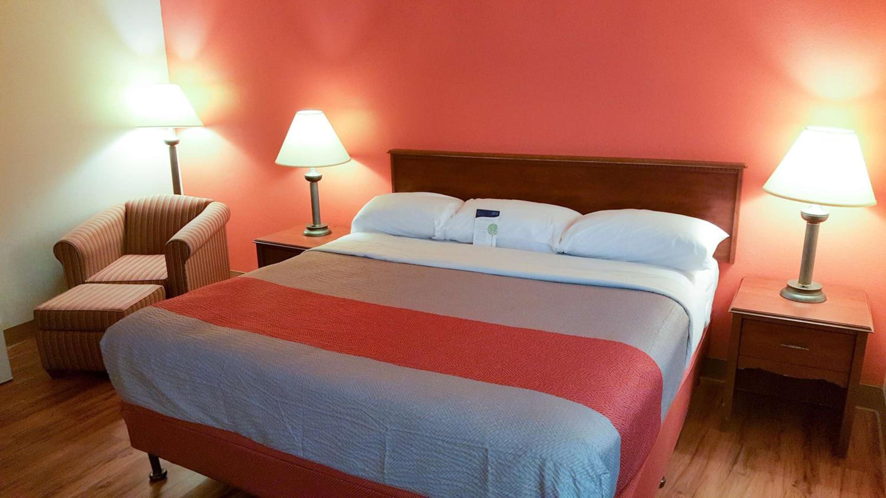 Motel 6 Maryland Heights MO - photo 16