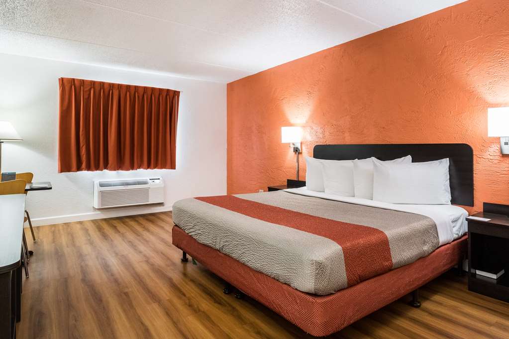 Motel 6 Prospect Heights IL - photo 3