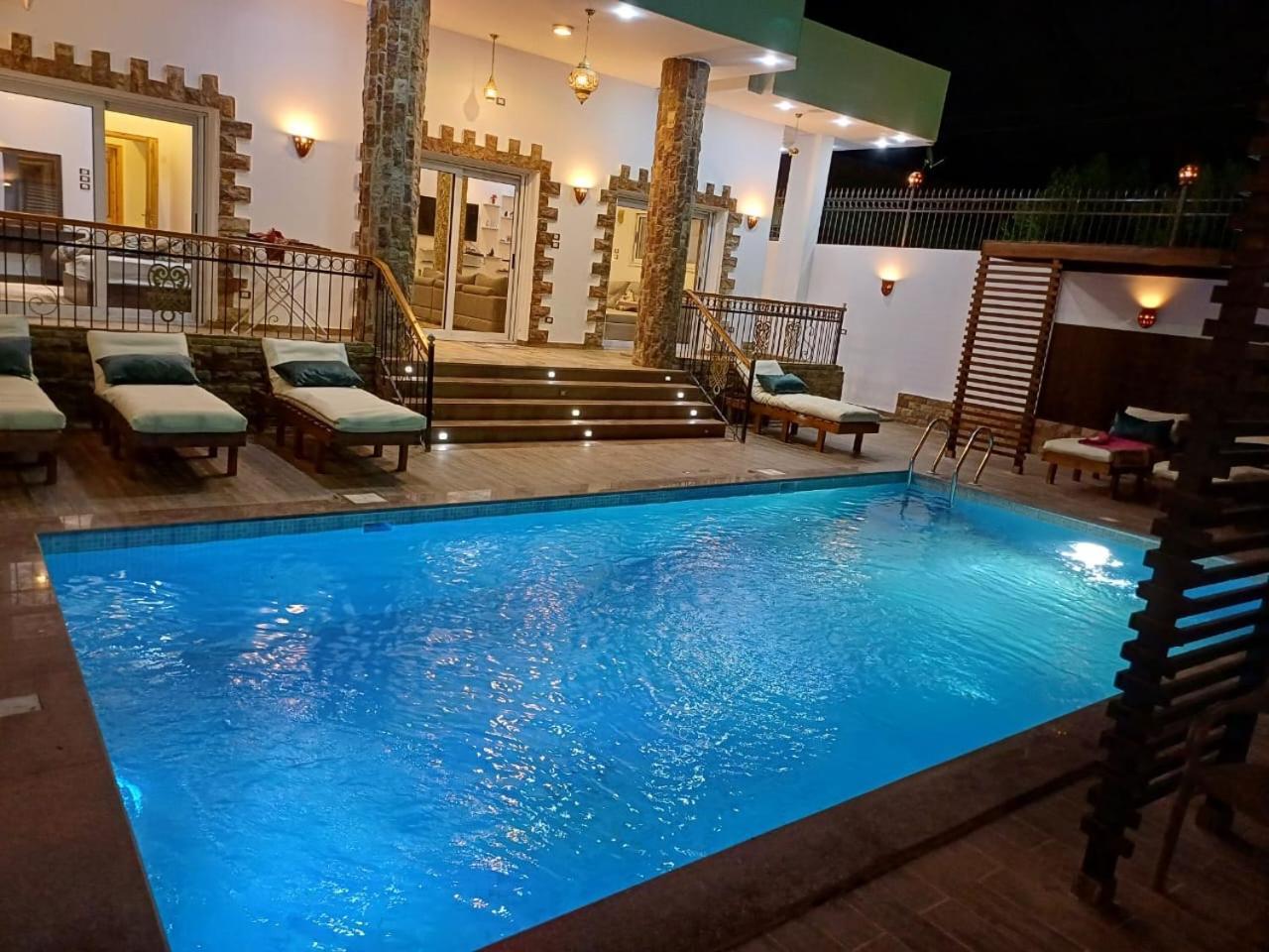 Twilight palace in Luxor, Egypt