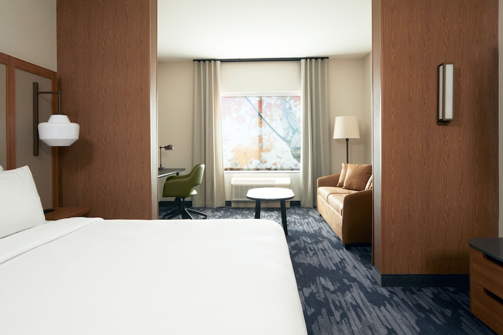 Fairfield Inn & Suites by Marriott Palmdale West - photo 10