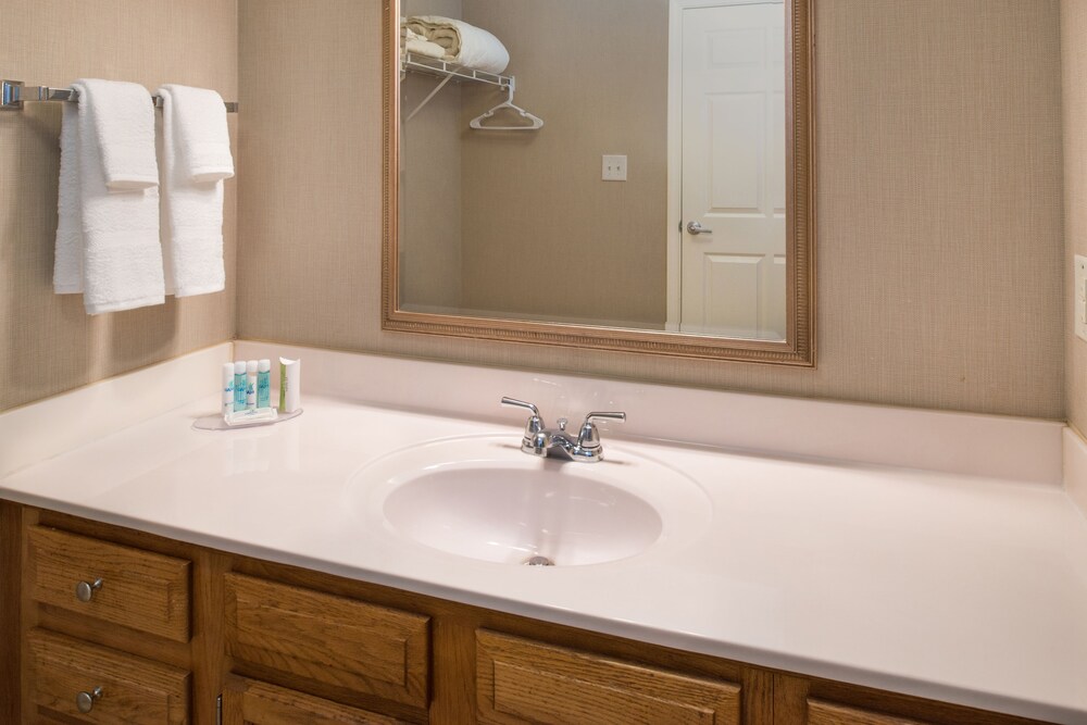 Charwood Suites - photo 15