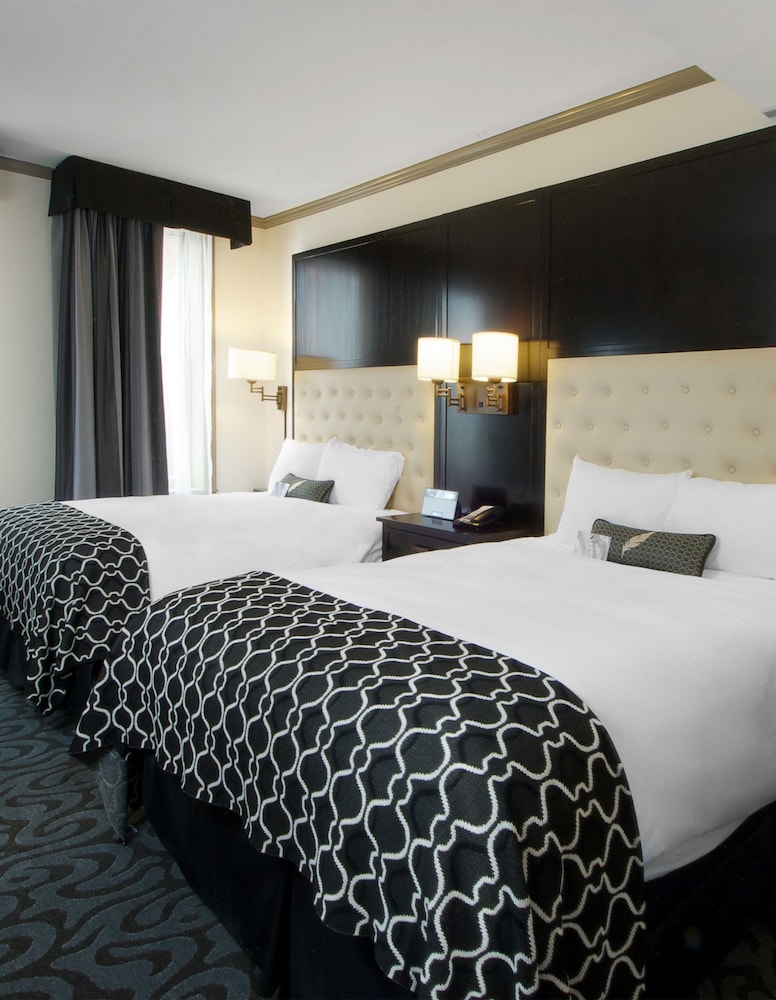 Hotel Blackhawk Autograph Collection - photo 7