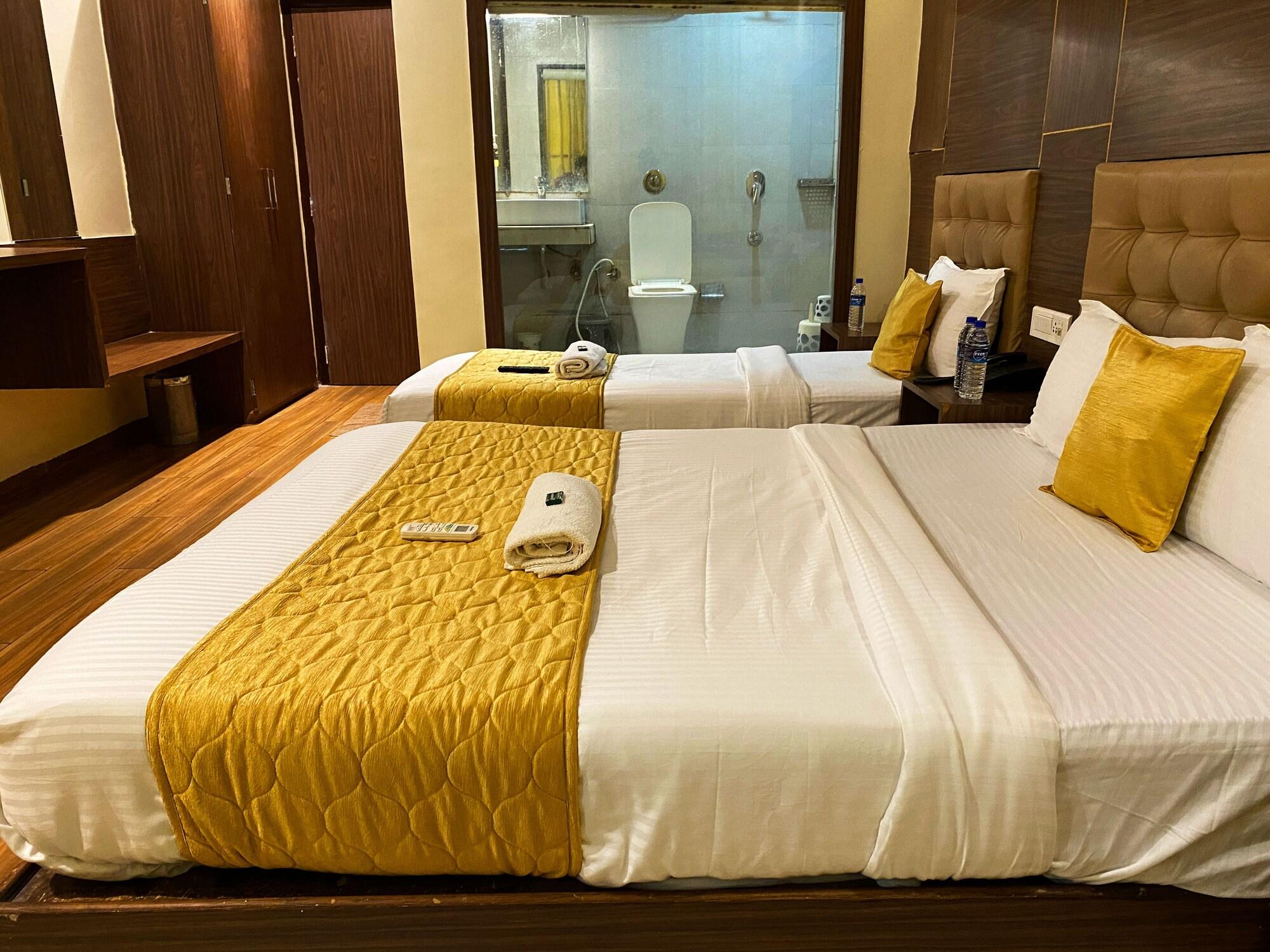 Guest room