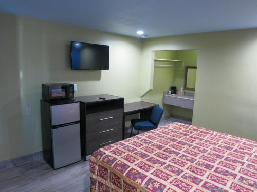 Gateway Motor Inn - photo 5