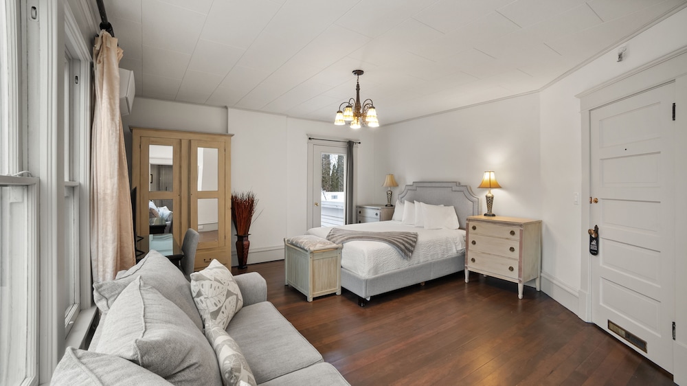Greenbriar Inn - photo 21