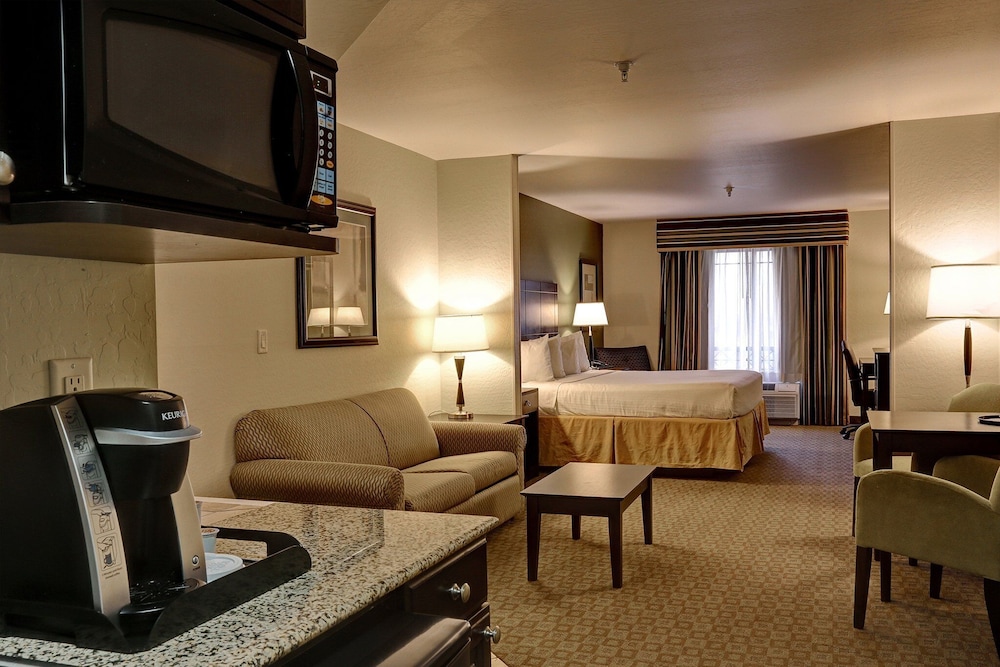 GreenTree Inn & Suites Florence - photo 27