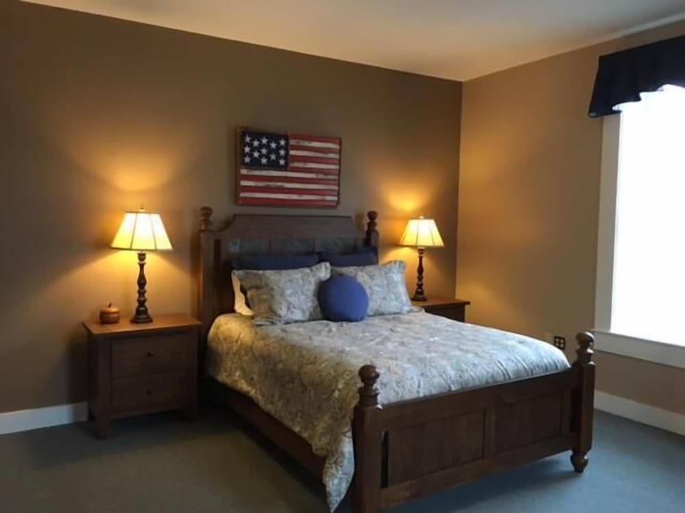 Bristol Suites - photo 11