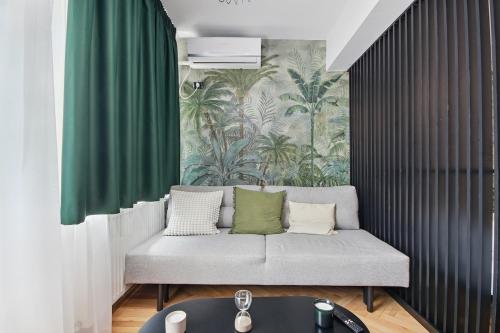 The Palm with city view — 4-Star Luxury Hotel in Bucharest, Romania