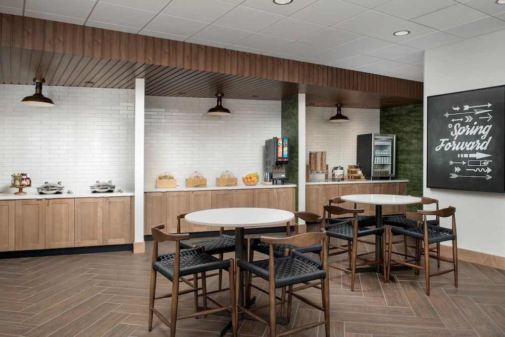 Fairfield by Marriott Inn & Suites Boise West - photo 24