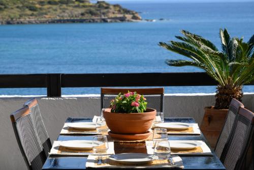 Horizon Coastal Penthouse — 4-Star Luxury Hotel in Agios Nikolaos, Greece