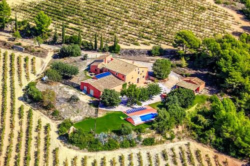Catalunya Casas Country Chateau for 22 persons close to Sitges — 4-Star Luxury Hotel in Vilanova I La Geltru, Spain
