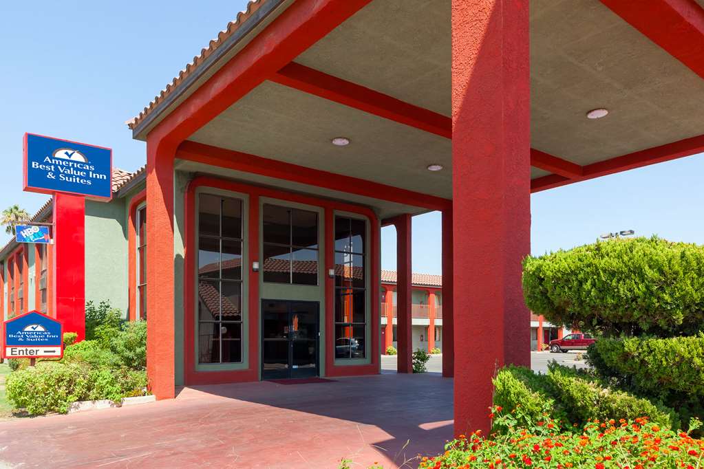 Americas Best Value Inn & Suites Bakersfield Central - photo 2