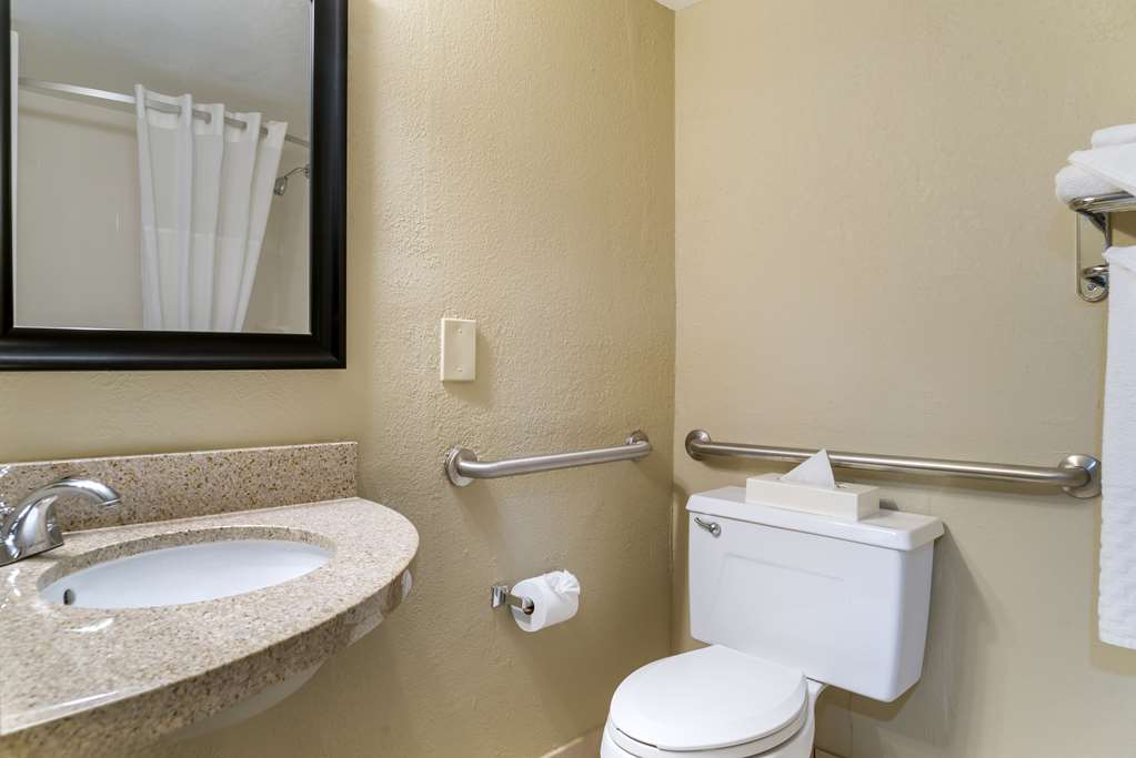 Best Western Greenfield Inn - photo 63