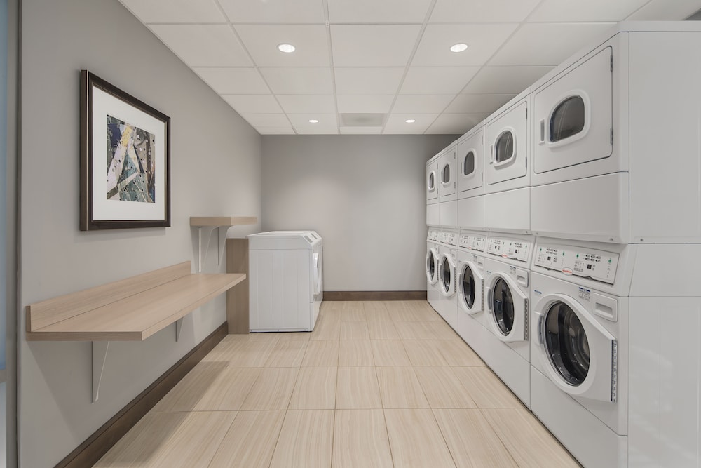 Staybridge Suites Florence Civic Center by IHG - photo 34