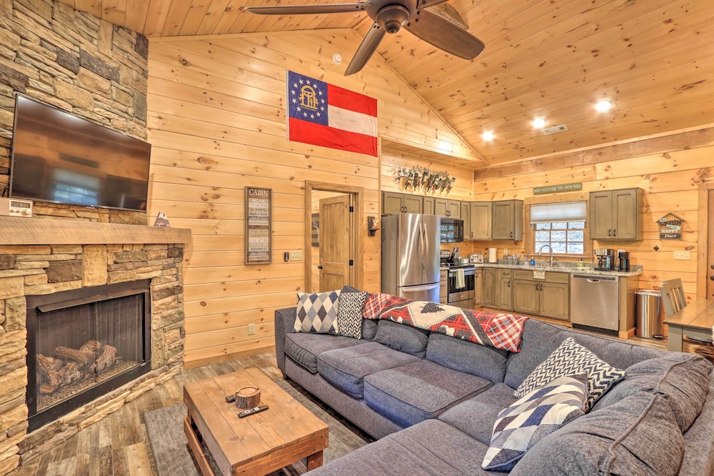 Coosawattee River Resort Cabin w Private Hot Tub - photo 14