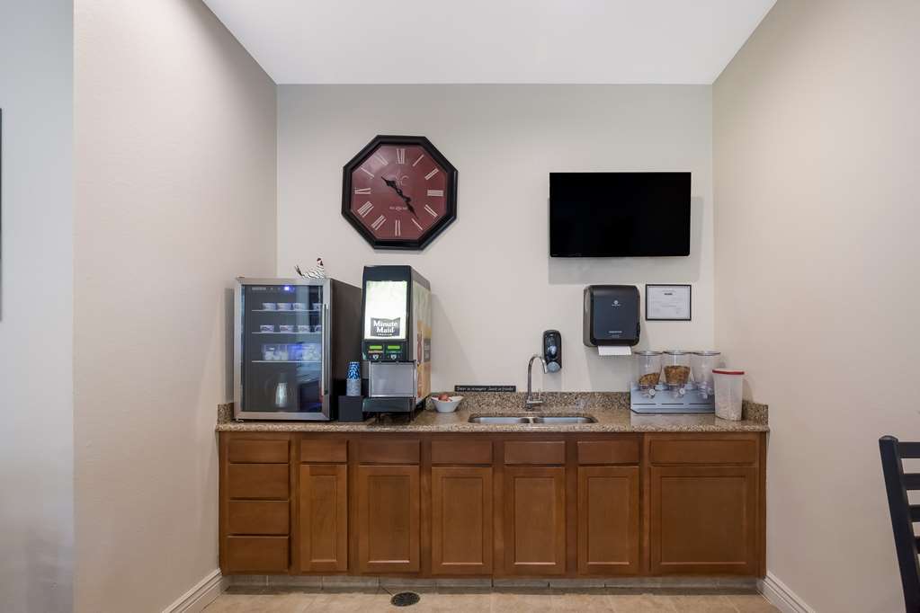 SureStay Hotel by Best Western Whittington Rend Lake - photo 7
