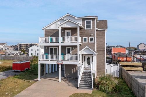 Another Day In Paradise - carbon neutral hotel in Kill Devil Hills