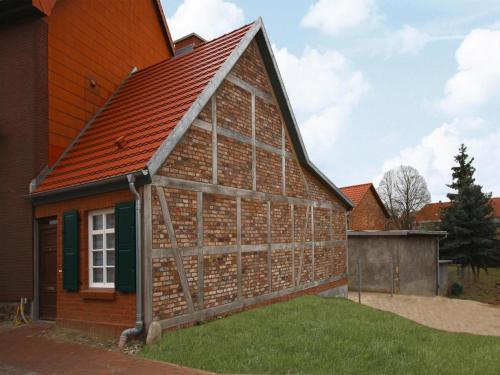 Ferienhaus in Neukalen — hotel in Neukalen