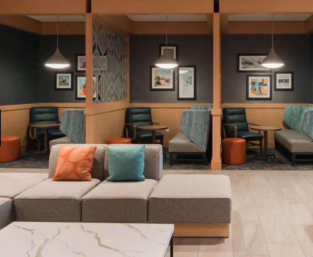 Hyatt Place Sacramento International Airport - photo 17