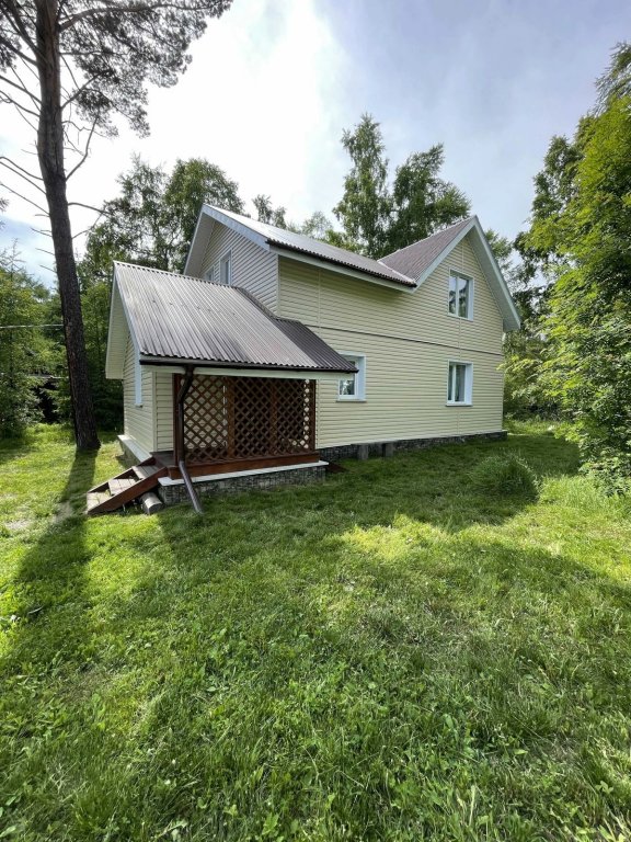 Gostevoy Dom Uyutny Domik in Listvyanka, Russia