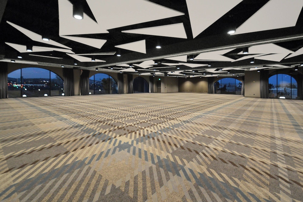 Renaissance Reno Downtown Hotel & Spa - photo 65