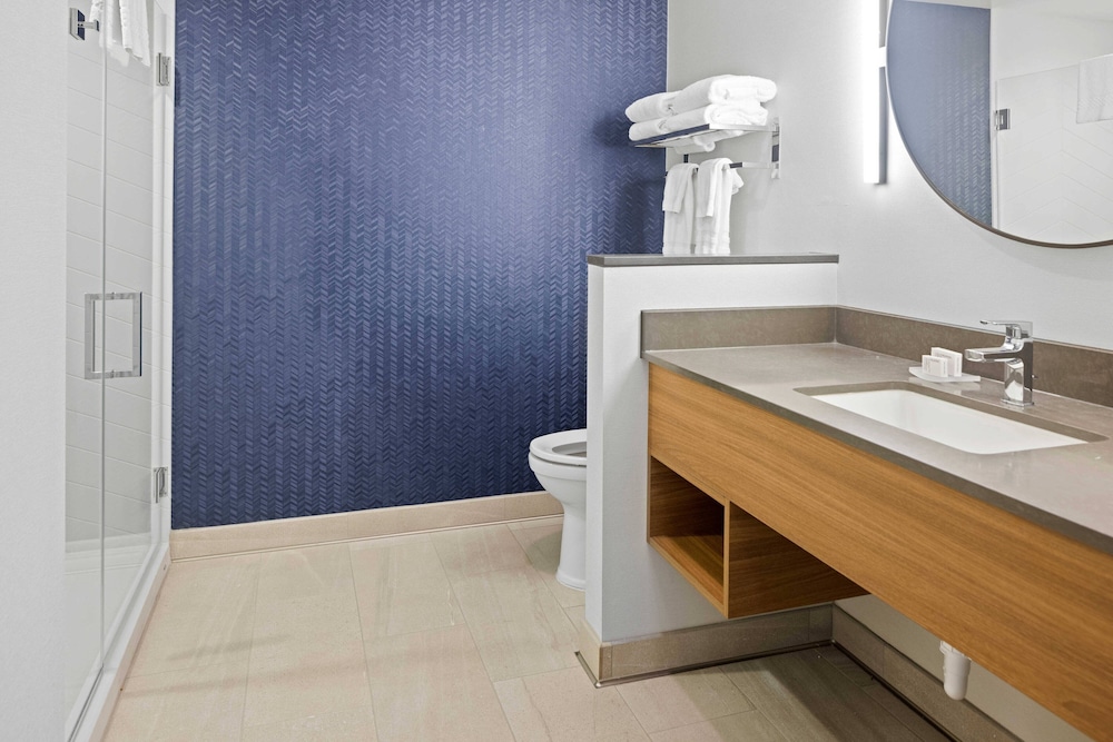 Fairfield Inn & Suites by Marriott San Diego Pacific Beach - photo 22