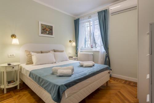 Central stylish & cozy one bedroom Apartment Adela Accommodation Ideal for long stays — 4-Star Luxury Hotel in Bucharest, Romania