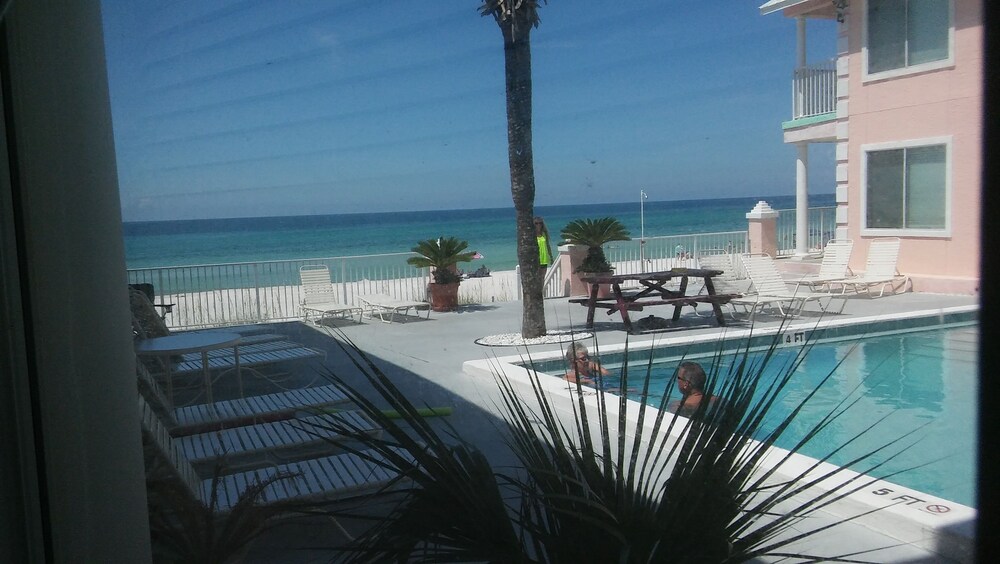 Pineapple Villas on Laguna Beach - photo 126