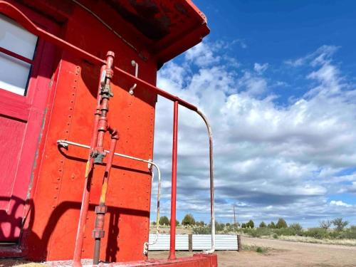 Midnight Train to Marfa 1948 Caboose — Marfa — photo 3