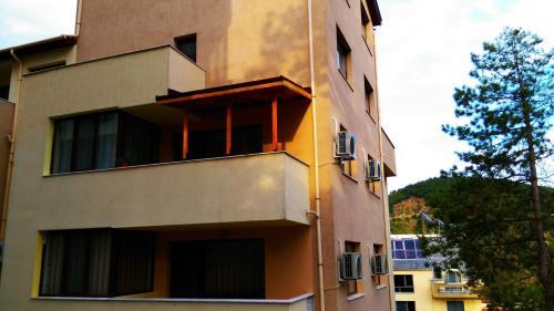 United Apartments — 4-Star Luxury Hotel in Sandanski, Bulgaria