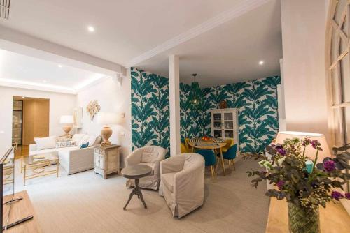Luxe Carlos Cañal — 4-Star Luxury Hotel in Sevilla, Spain