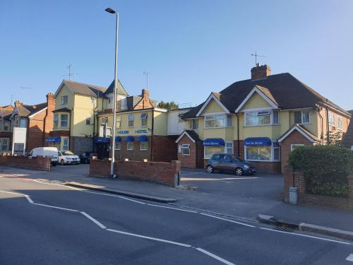 Tower House Hotel in Reading, United Kingdom