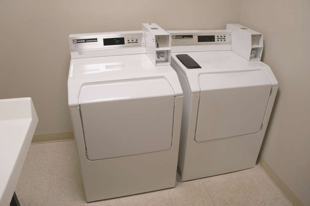 La Quinta Inn & Suites by Wyndham Springfield South - photo 46