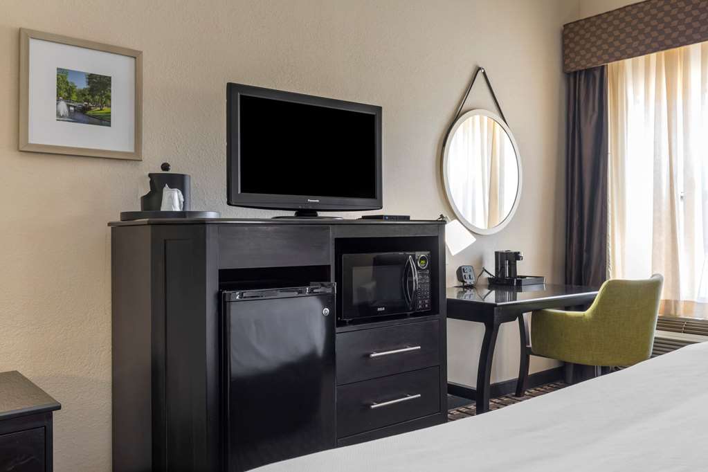 Comfort Inn Sherman - photo 18