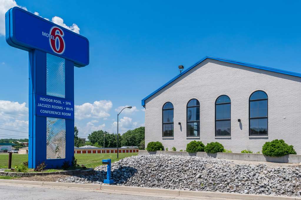 Motel 6 Richmond IN - photo 2