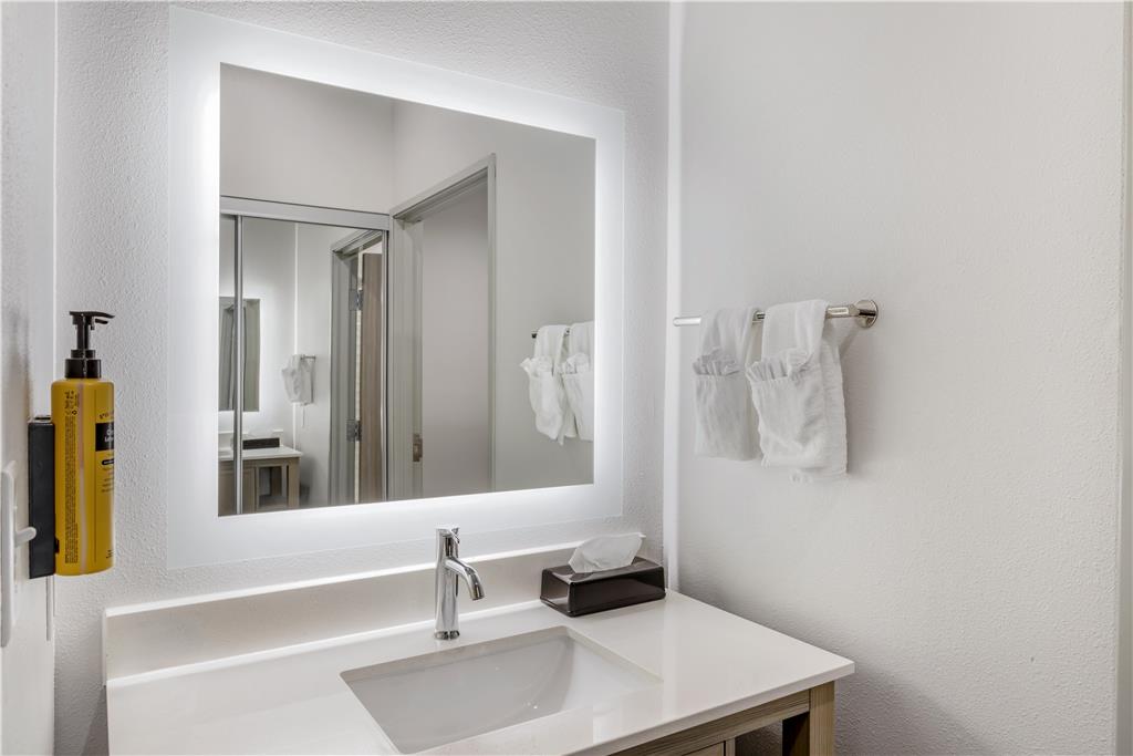 Best Western Plus Mid County - photo 19
