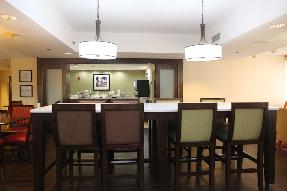 Hampton Inn Sumter - photo 29