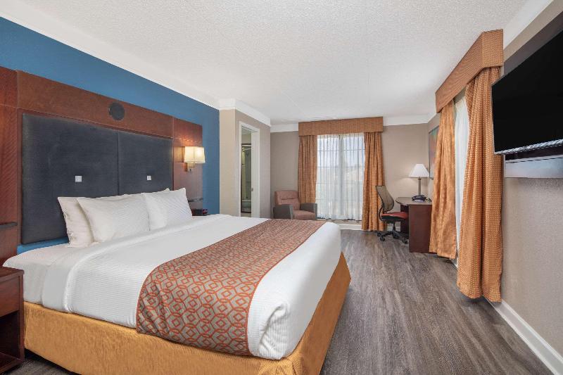 Baymont Inn and Suites MariettaAtlanta North - photo 12