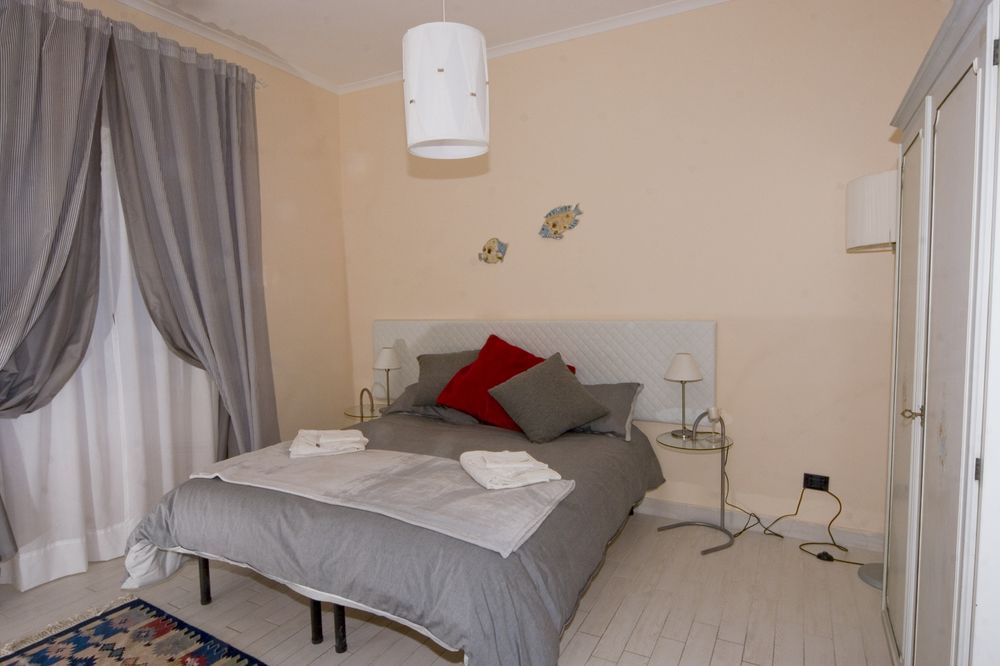 Baghyboo in Salerno, Italy